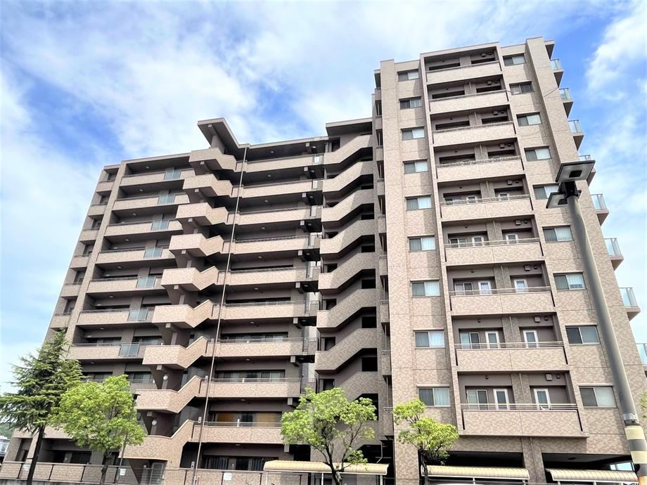3LDK apartment in Kurashiki, Okayama - Photo 1
