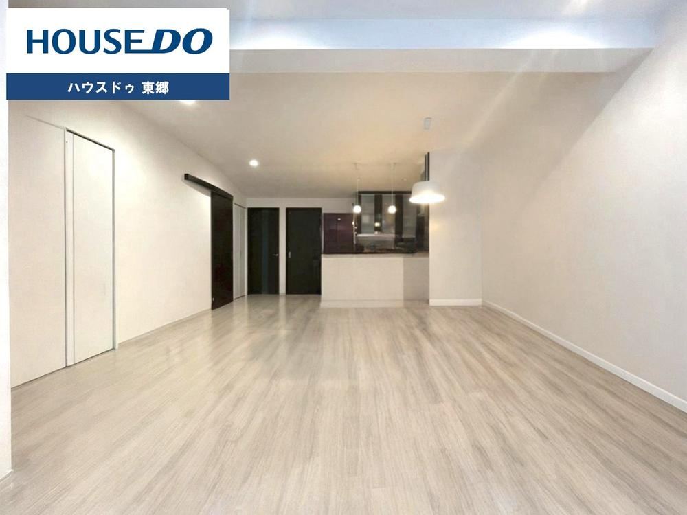 Renovated Home with Spacious LDK and Inner Balcony - Photo 1
