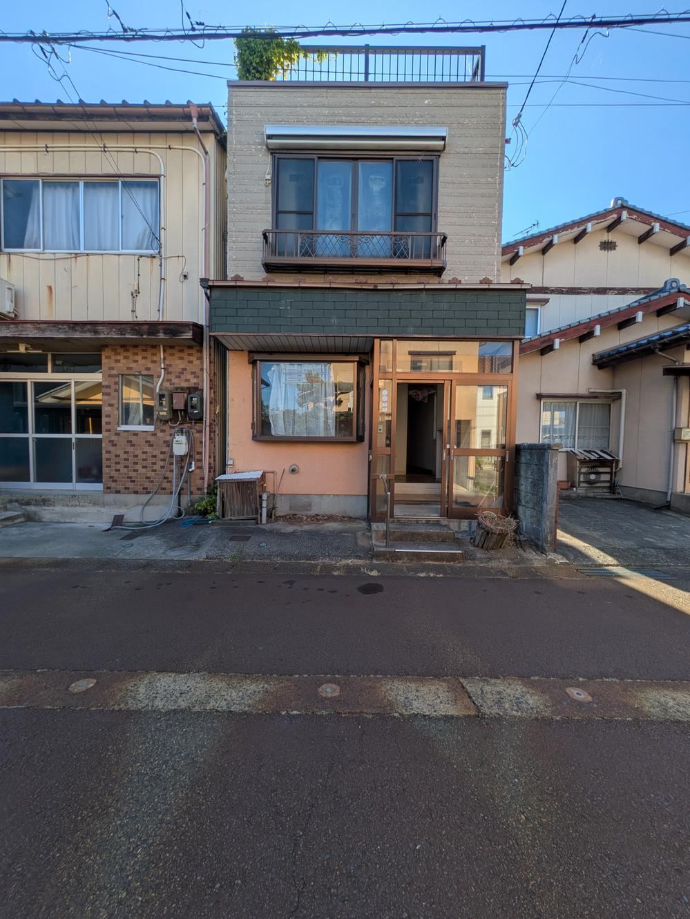 Deep Lot 8K House in Suwa-cho - Photo 1