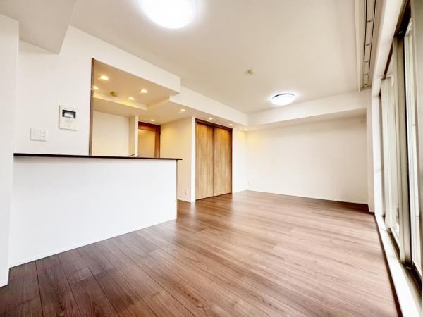 Renovated 3LDK Apartment in Saiwai, Sendai - Photo 1