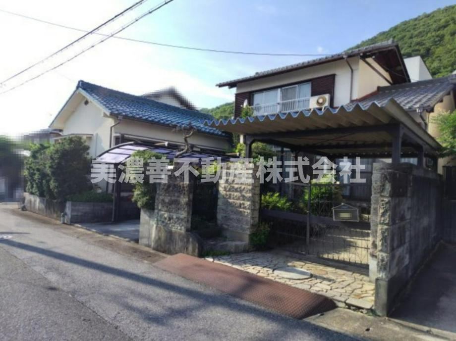 Charming 8DK House in Nagara - Photo 1