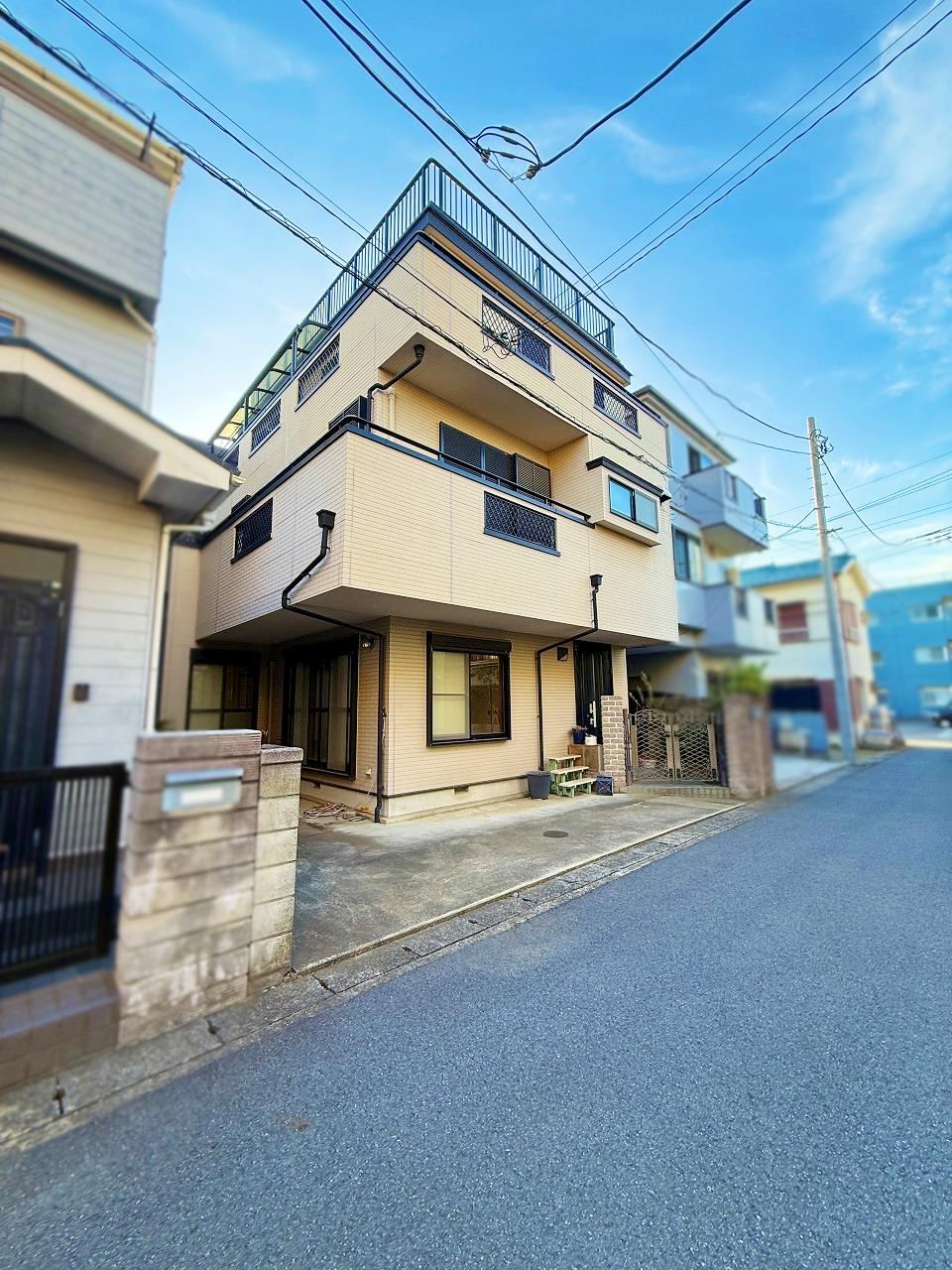 Modern 5LDK House in Minami-Koshigaya - Photo 1