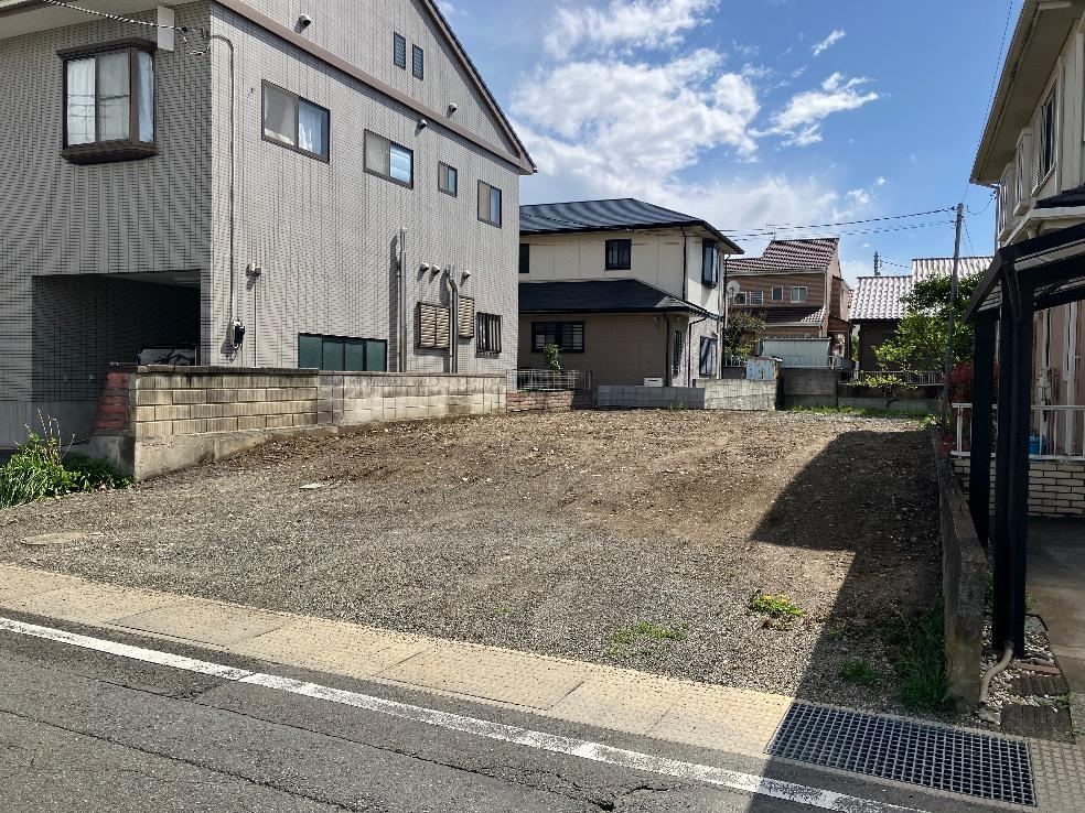 185 m² land in Takasaki, Gunma - Photo 1
