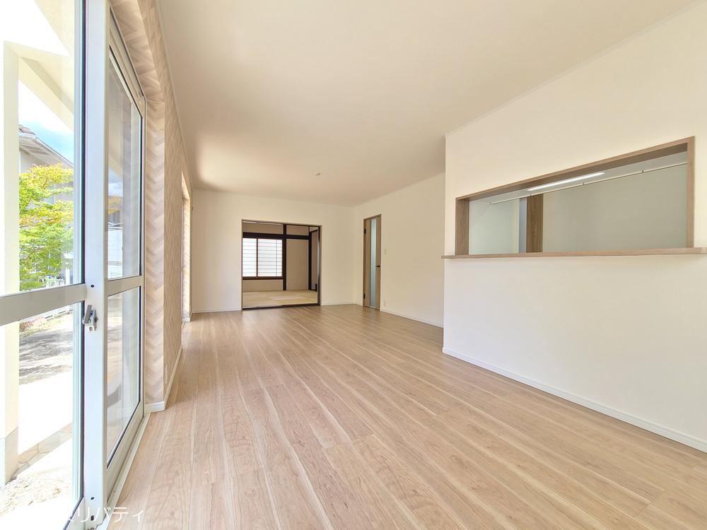 Renovated 4LDK House in Hatsukaichi - Photo 1