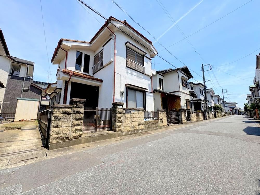 5K Home in Quiet Kounosu Neighborhood - Photo 1