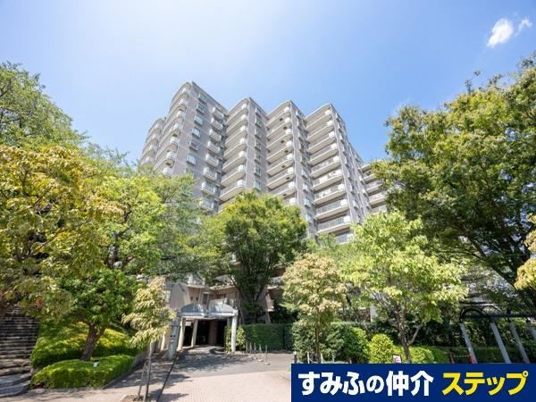 Spacious 3LDK Corner Apartment in Mitsuzawa Shimomachi - Photo 1