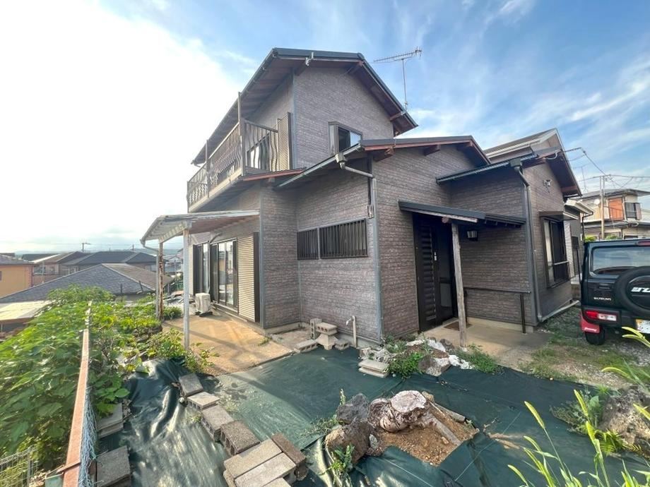 Bright and Breezy 4LDK House with Garden - Photo 1
