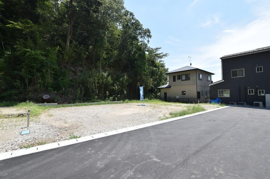 Green Residential Land in Iwakiri - Photo 1