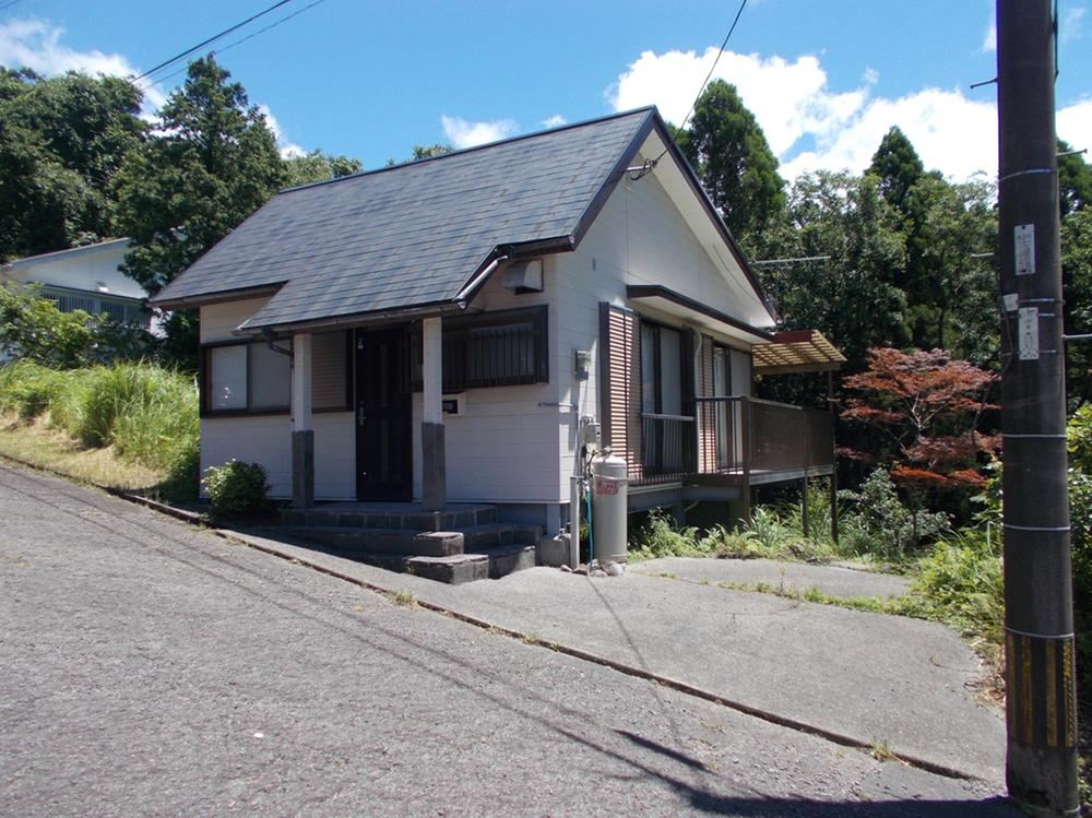 Charming 1LDK House in Makizono Takachiho - Photo 1