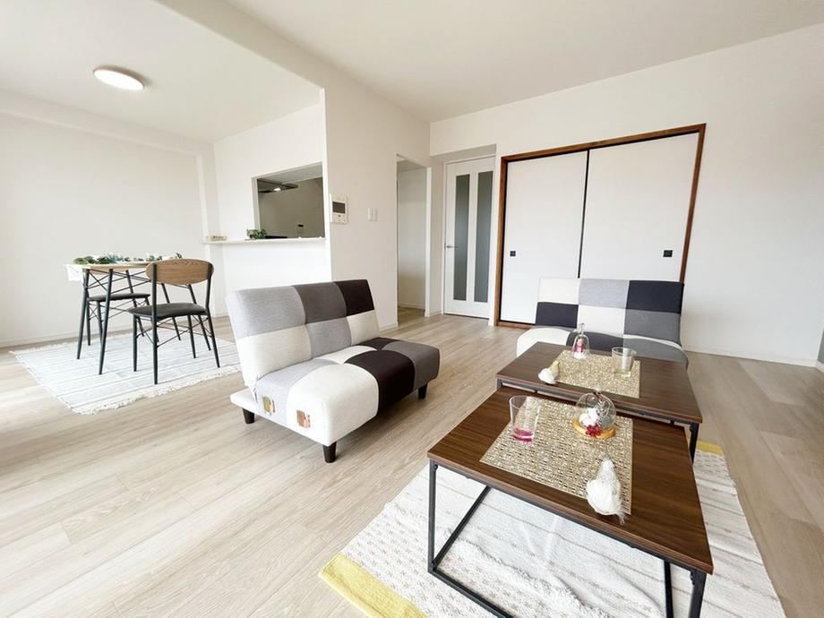 Renovated 3LDK Corner Apartment in Ichinomiya - Photo 1