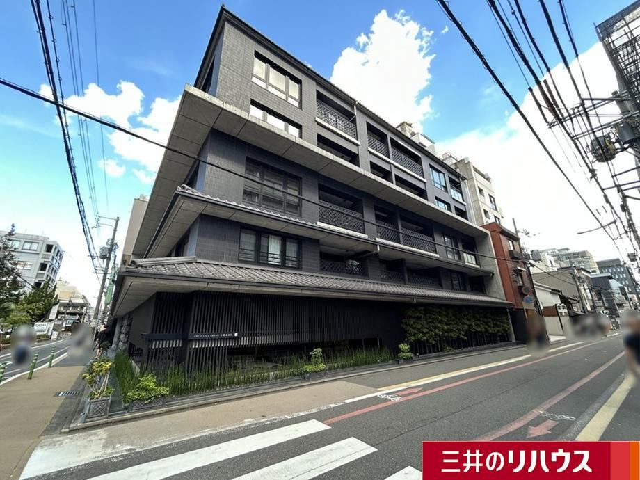 2LDK+S apartment in Nakagyo Ward, Kyoto - Photo 1