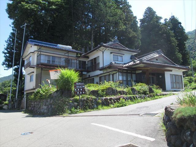Traditional 8DK House Near Takato Castle Park - Photo 1