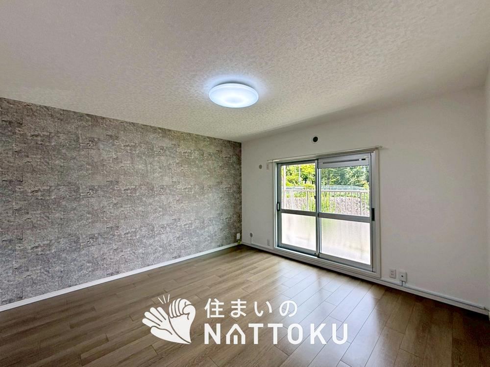 3LDK apartment in Hirakata, Osaka - Photo 1