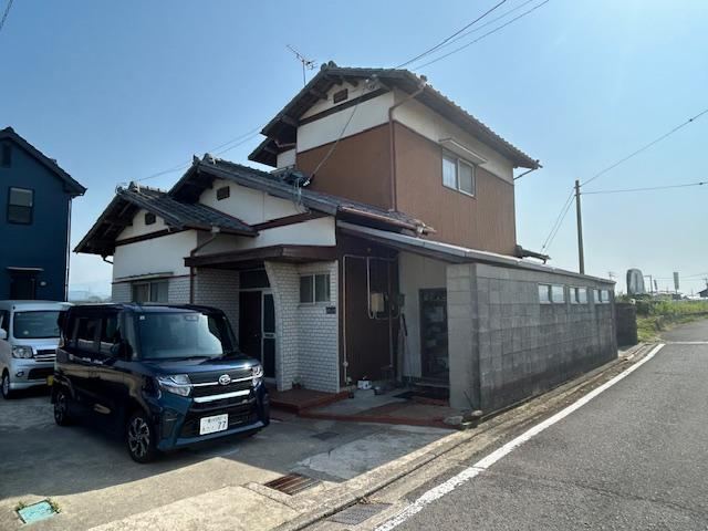Spacious 5DK House in Ayagawa Town - Photo 1