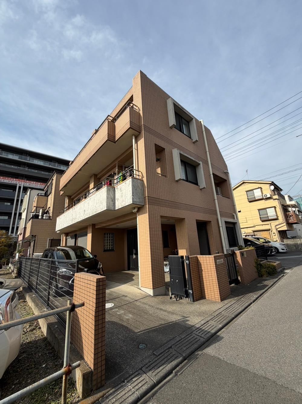 Spacious 6LDK+S House in Warabi - Photo 1