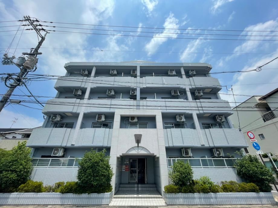 studio apartment in Kita Ward, Okayama - Photo 1