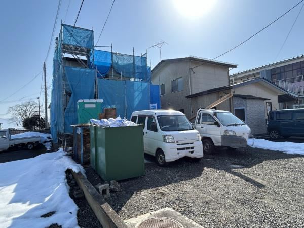 Renovated 3LDK House in Quiet Aizumisato Neighborhood - Photo 1