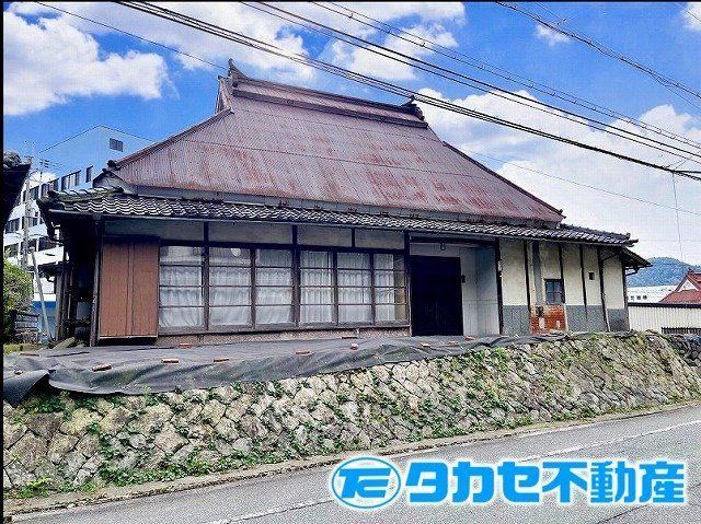 Cozy 4K House with Warehouse in Yum mae Town - Photo 1