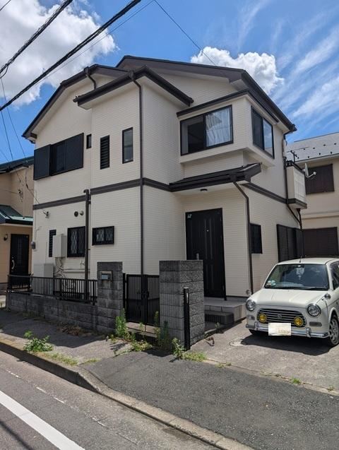 Eco-Friendly 4LDK House with Solar Power - Photo 1