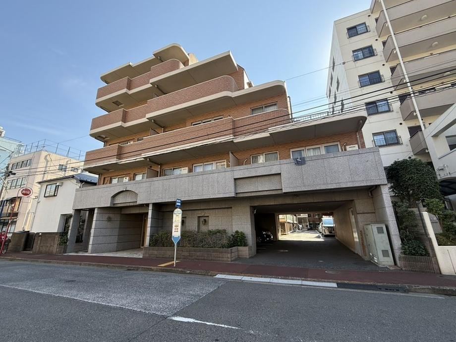 Comfortable 3LDK Apartment in Hisakagawa - Photo 1