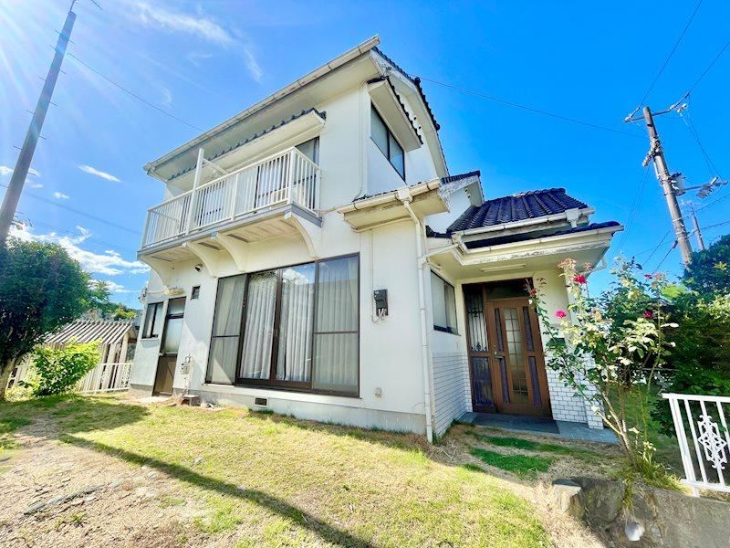 Charming 4DK House with Garden in Imabari - Photo 1