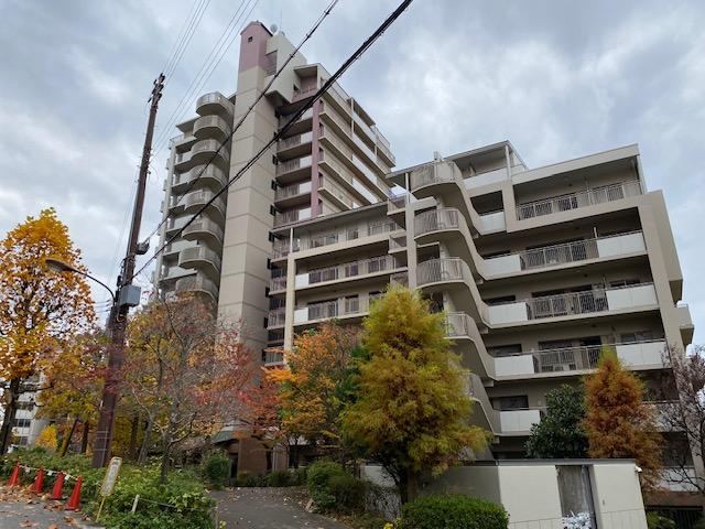 3LDK apartment in Kawanishi, Hyogo - Photo 1