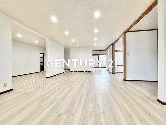 Spacious 3LDK Home with Financing Options in Miyakonojo - Photo 1