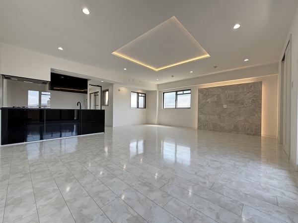 2LDK+S apartment in Shimogyo Ward, Kyoto - Photo 1