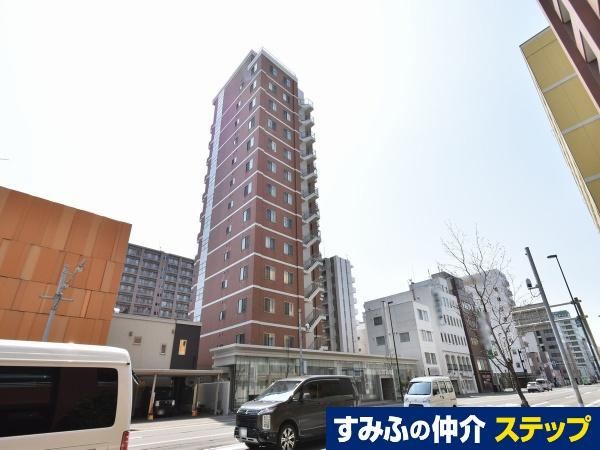 3LDK apartment in Chuo Ward, Sapporo, Hokkaido - Photo 1