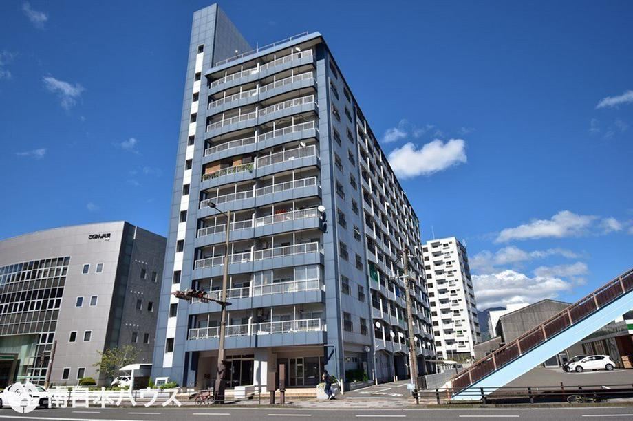 2DK apartment in Kagoshima, Kagoshima - Photo 1