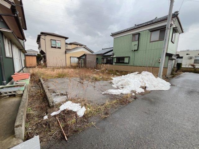 Land Near Maki Station in Niigata - Photo 1