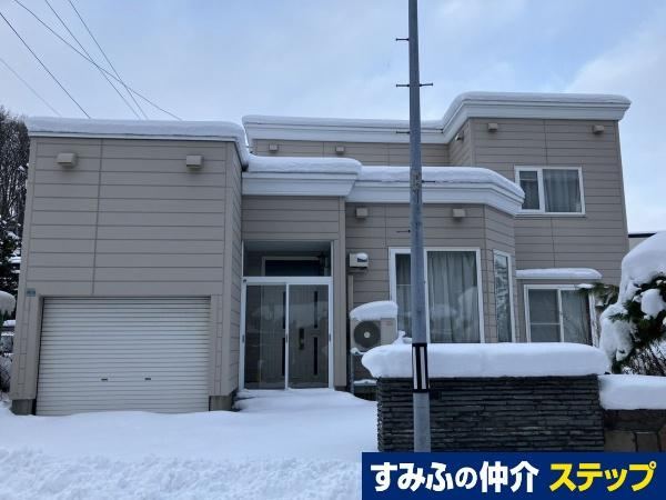 Spacious 5LDK House in Makomanai Kashiwai - Photo 1