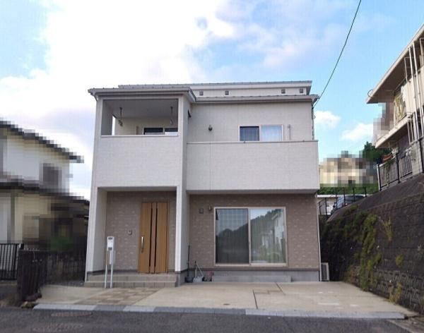 4LDK house in Asakita Ward, Hiroshima - Photo 1
