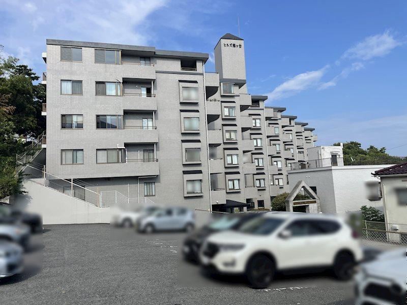 5LDK apartment in Nishi Ward, Hiroshima - Photo 1