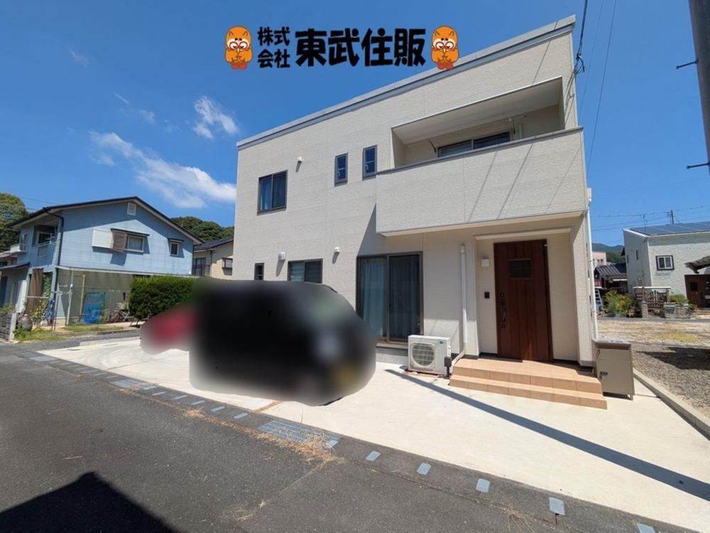 Modern All-Electric Home with Solar Power in Hikari - Photo 1