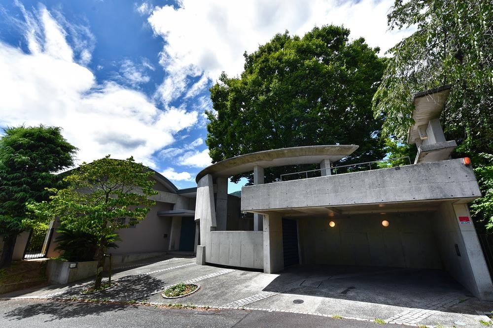 Private Villa Surrounded by Nature in Yugawara - Photo 1
