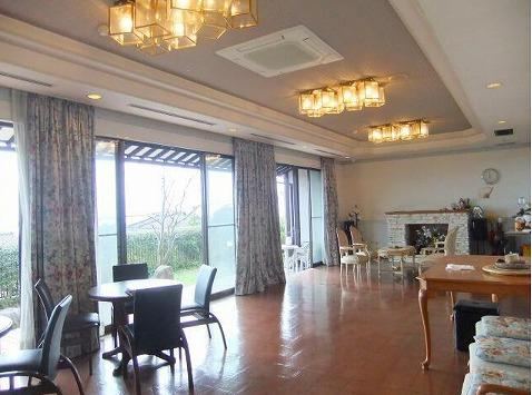 Spacious 9LDK House with Hot Spring in Beppu - Photo 1
