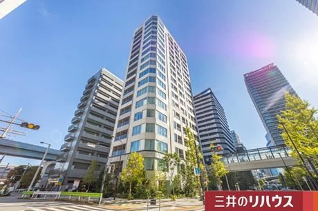 studio apartment in Minato Ward, Tokyo - Photo 1