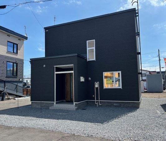 Family-Friendly 4LDK House in Asahikawa - Photo 1
