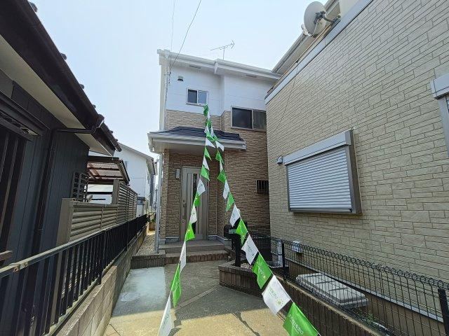 Charming 3LDK Home Near Kuki Station - Photo 1