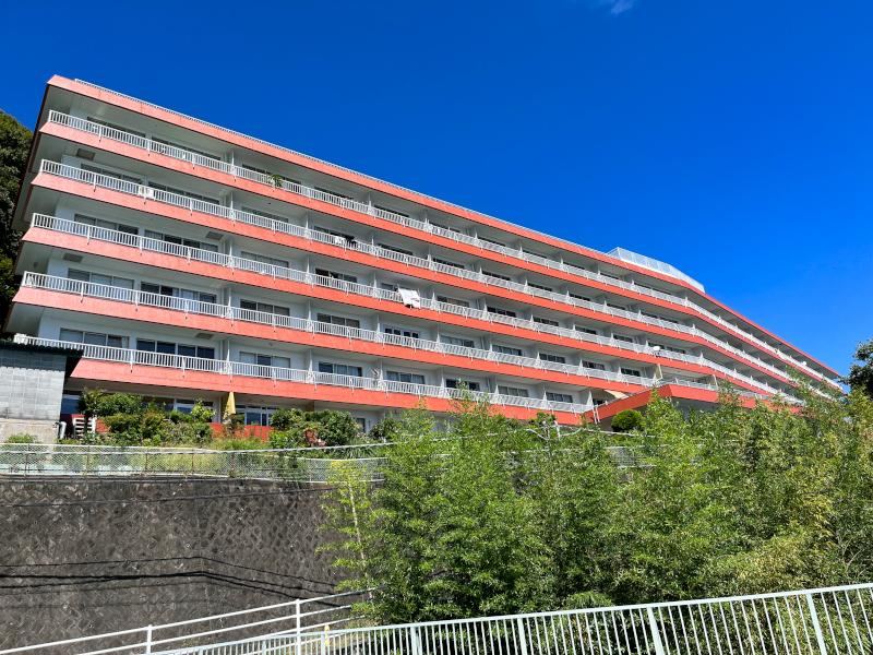 1LDK apartment in Atami, Shizuoka - Photo 1