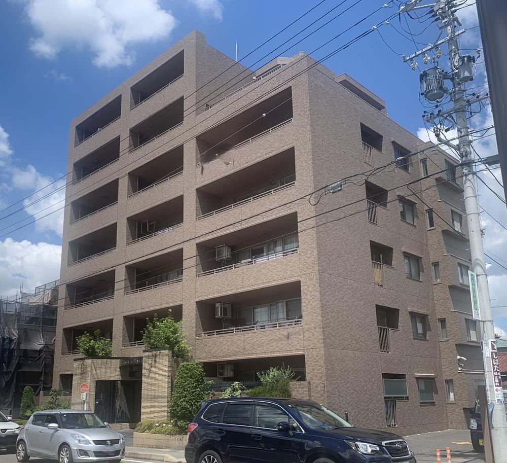 4LDK apartment in Owariasahi, Aichi - Photo 1