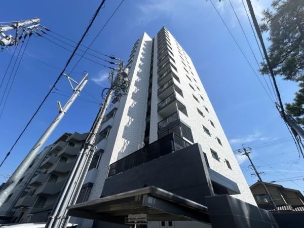 2LDK apartment in Okazaki, Aichi - Photo 1