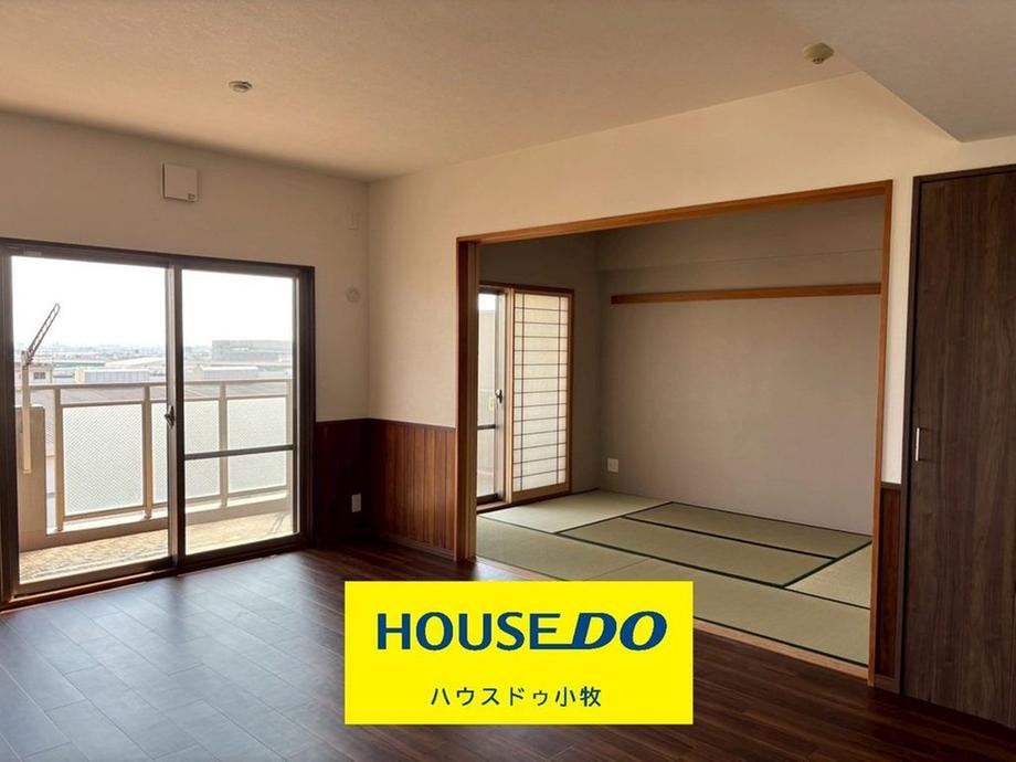 4LDK apartment in Komaki, Aichi - Photo 1