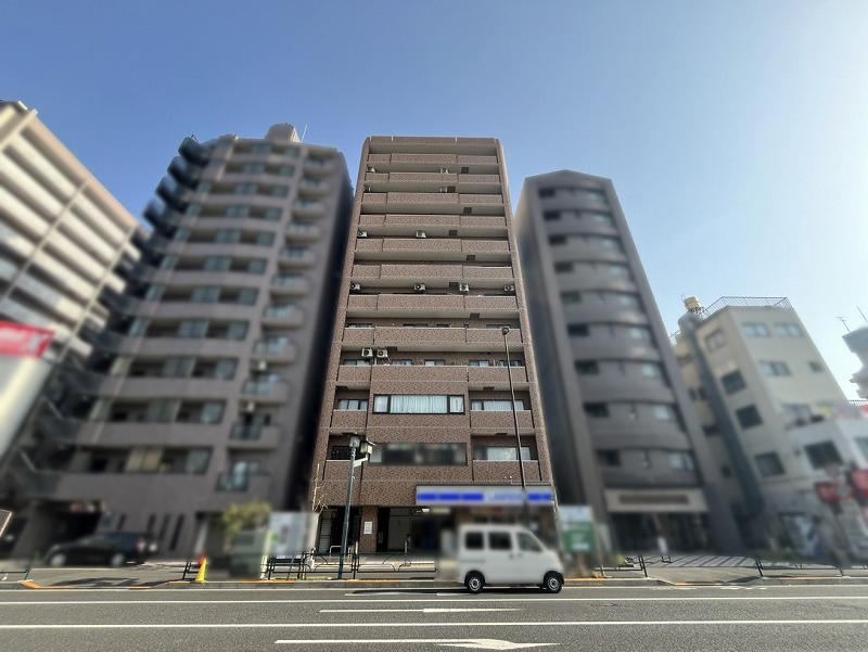 4LDK apartment in Koto Ward, Tokyo - Photo 1