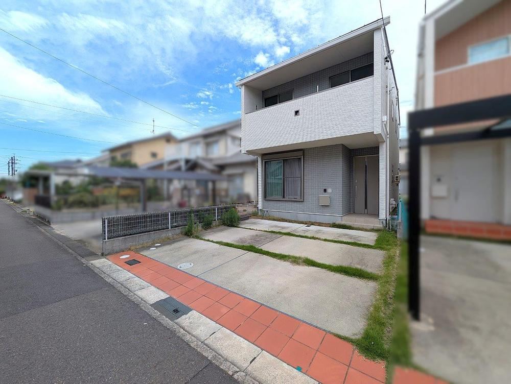 Charming 3LDK Home Near Kashimori Station - Photo 1