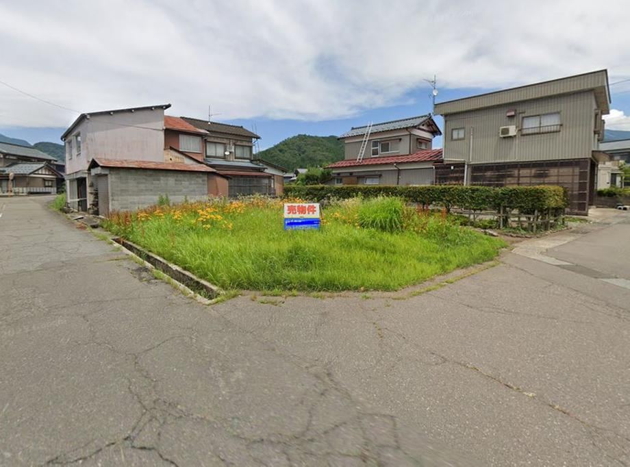 143 m² land in Katsuyama, Fukui - Photo 1