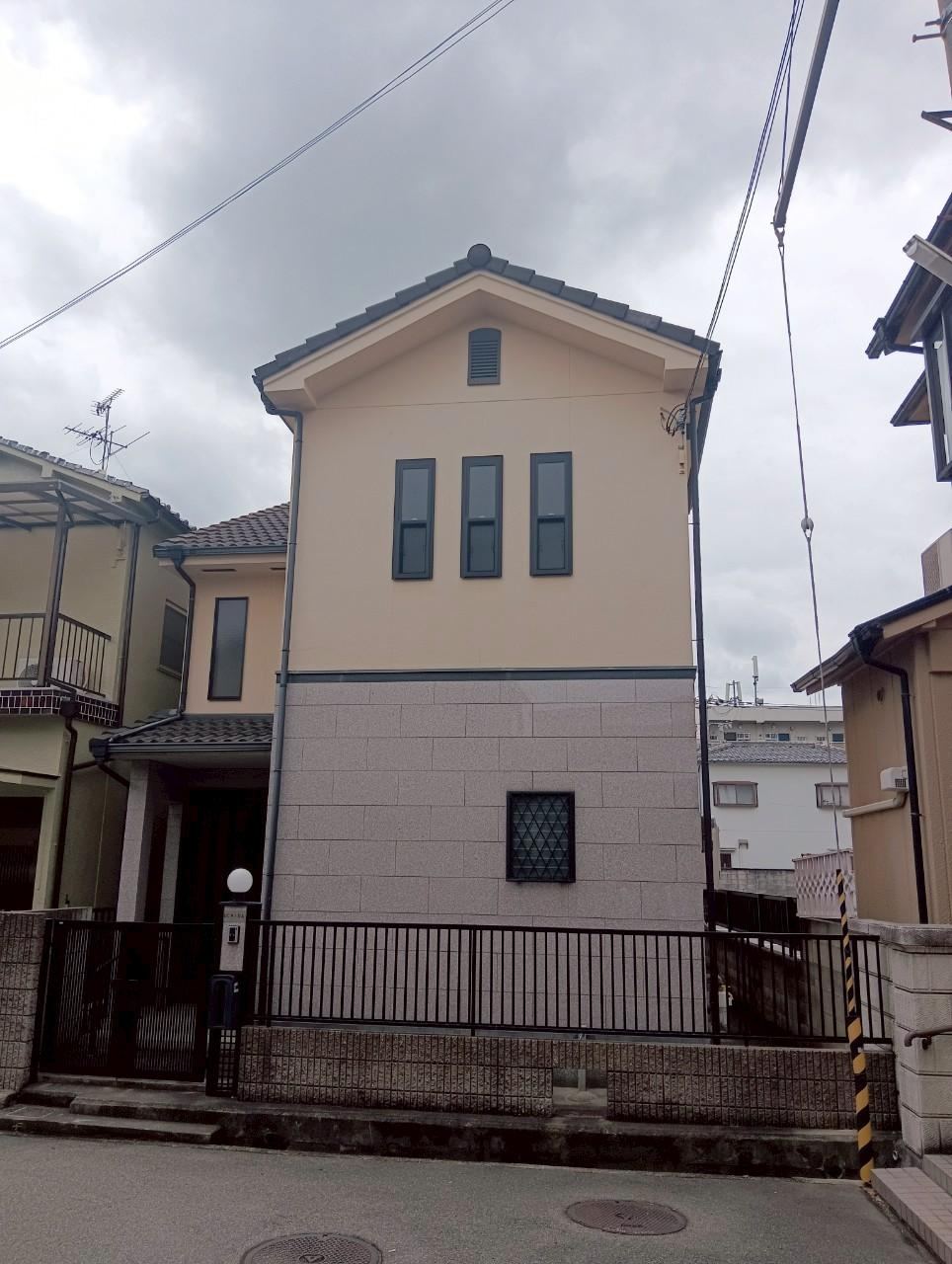 Charming 3LDK House Near Takawashi Station - Photo 1