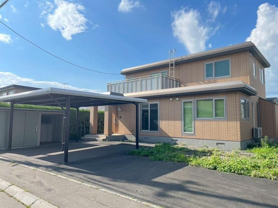 Bright 4LDK House in Nishi 25-jo Minami - Photo 1