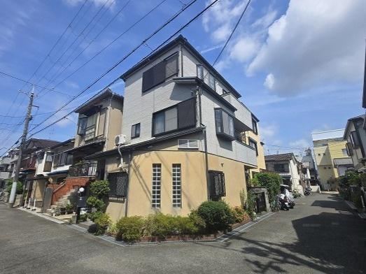 Bright 4LDK House with Garage in Sakae-cho 2 - Photo 1